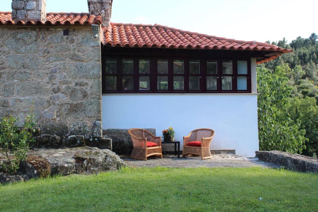Casa Das Saras Vila Goncalo  Exterior foto